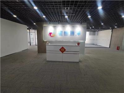 北站cbd，新装修纯写，特价，电梯口