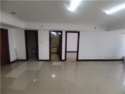 北站地铁口特价房源