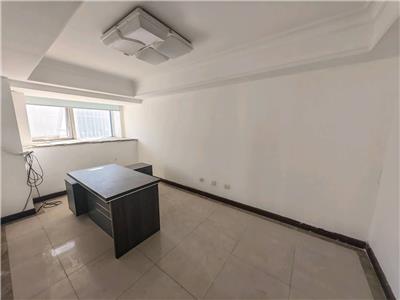 华府天地150平敞开办公 年前特价