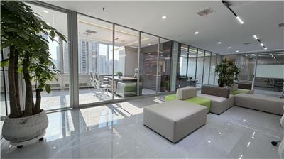 华润大厦b座370㎡精装带家具即刻办公