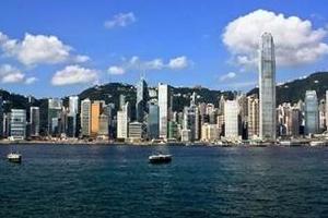 香港和上海写字楼市场的疯狂 年均租金超过260美元