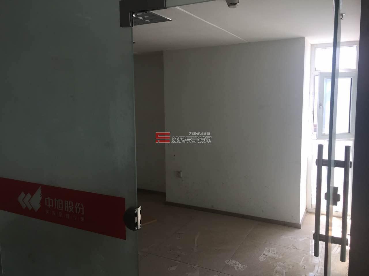 沈阳华强广场写字间出租(300平米)