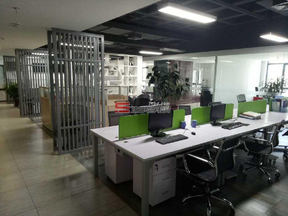 沈阳华强广场写字间出租(370平米)