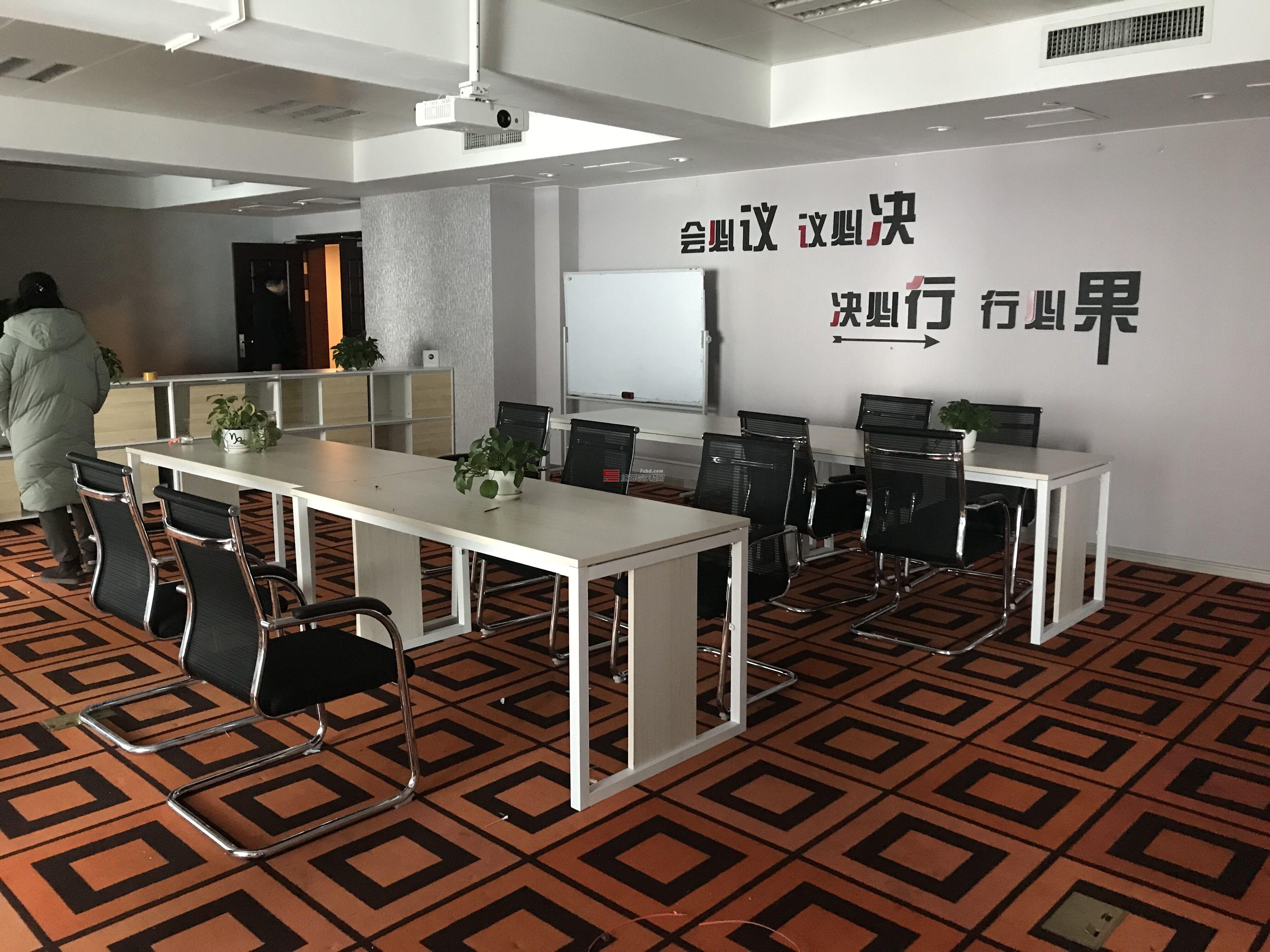 沈阳万鑫国际大厦写字间出租(180平米)