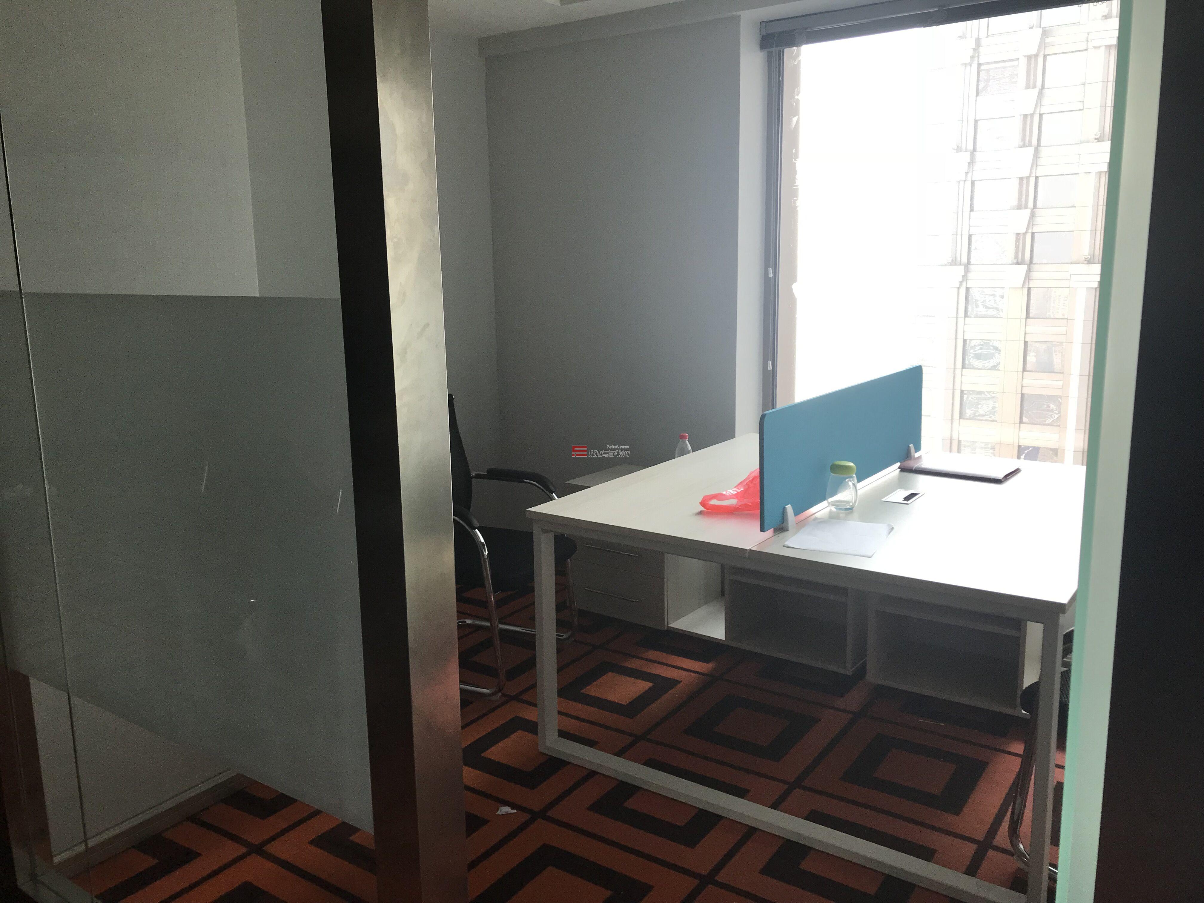 沈阳万鑫国际大厦写字间出租(180平米)