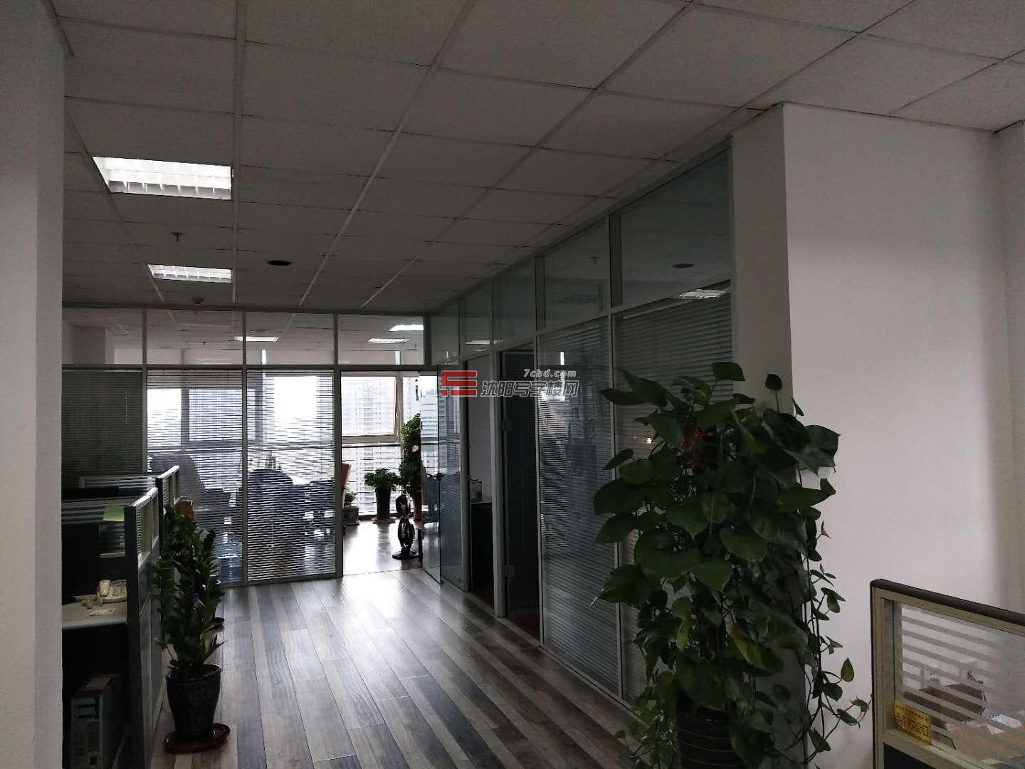 新世纪商务大厦室内图